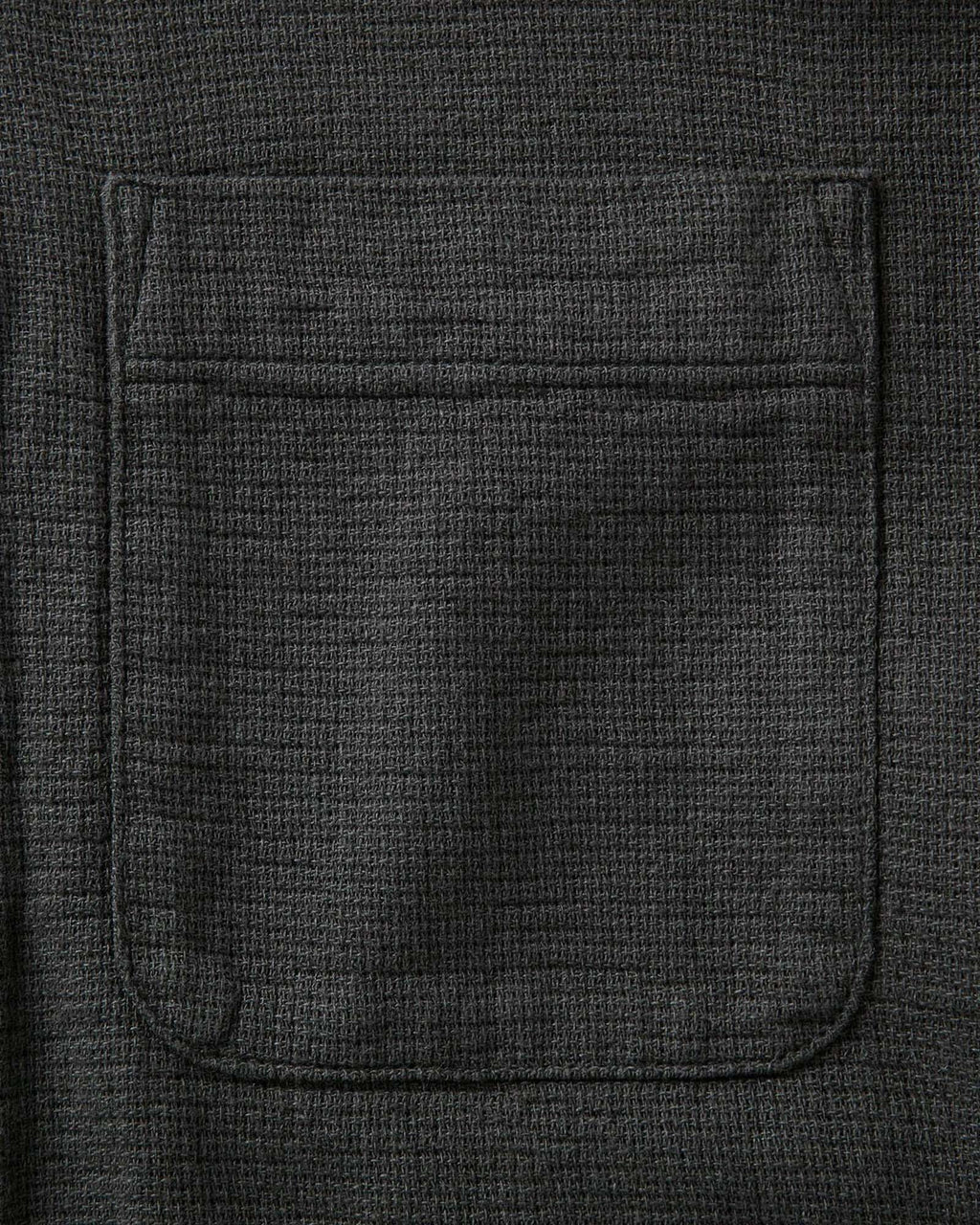 The Conrad Shirt in Faded Black Linen