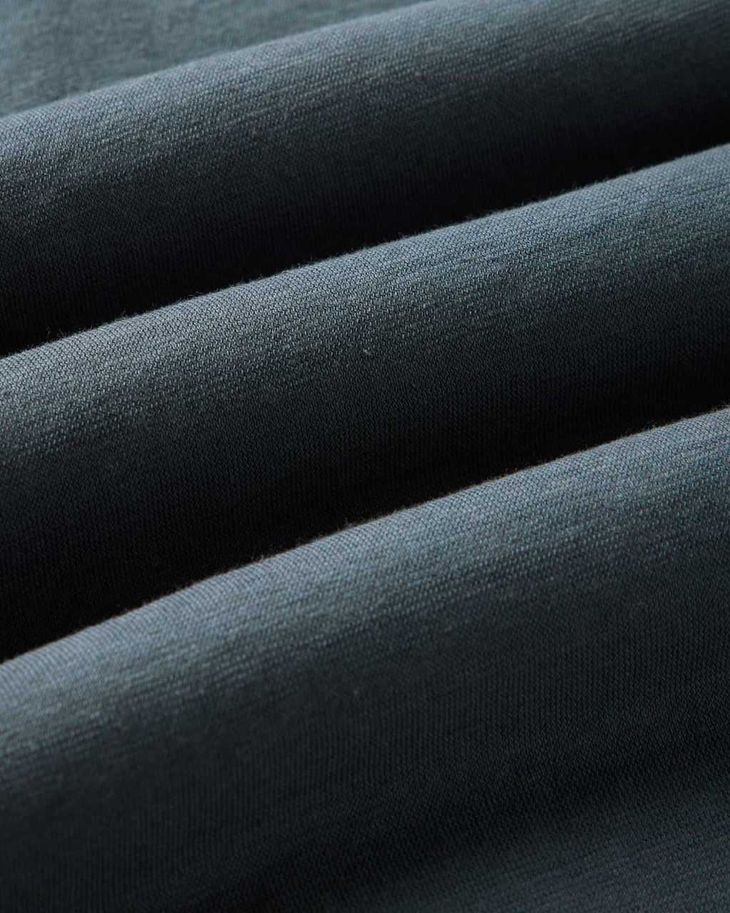 The Cotton Hemp Tee in Navy