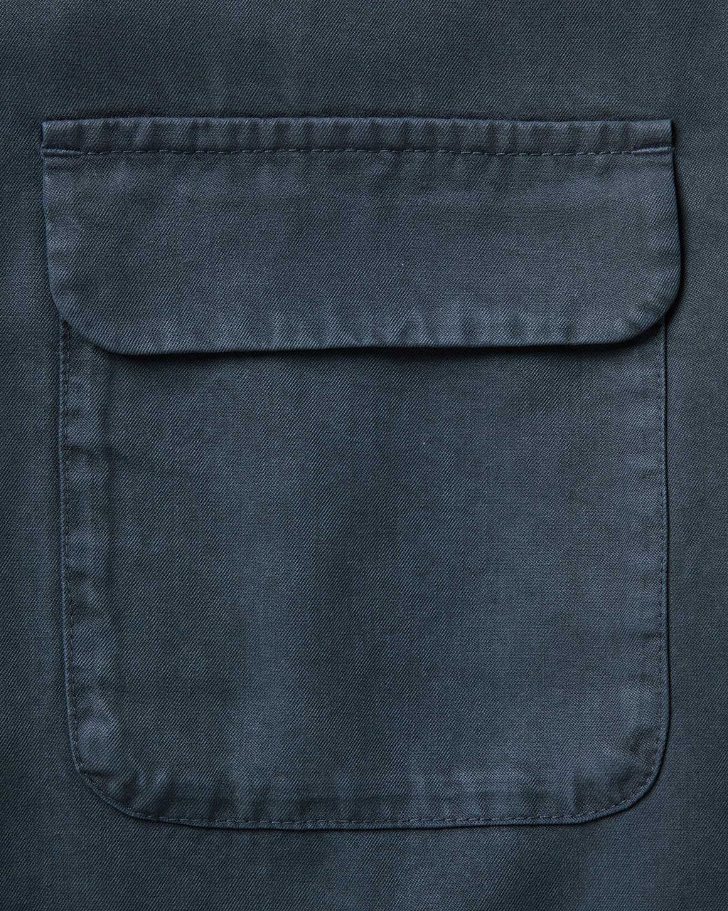 The Shore Shirt in Navy Lyocell